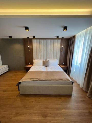Hotel Palace San Valentino אומאג מראה חיצוני תמונה