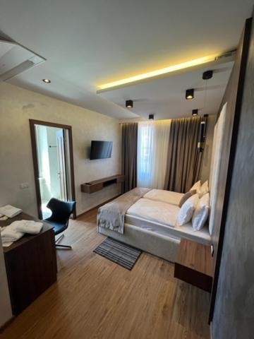 Hotel Palace San Valentino אומאג מראה חיצוני תמונה