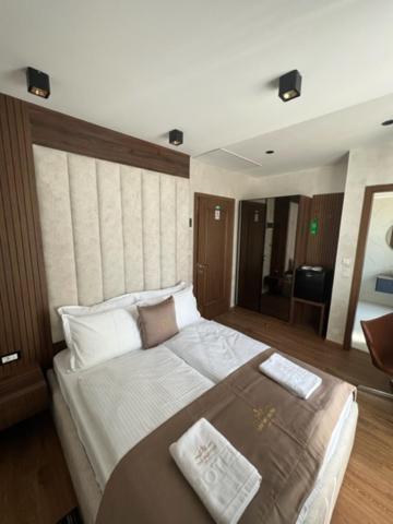 Hotel Palace San Valentino אומאג מראה חיצוני תמונה