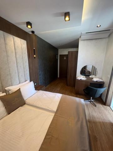 Hotel Palace San Valentino אומאג מראה חיצוני תמונה